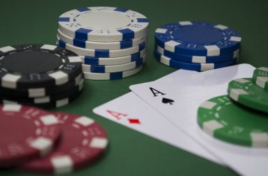 pokera turnīri